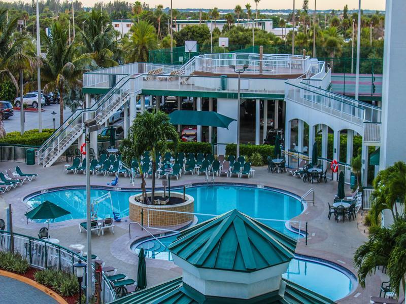The On 3* Cocoa Beach